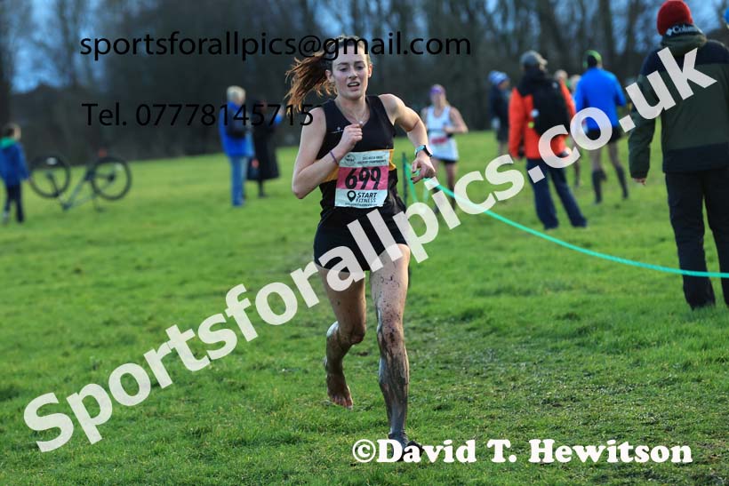 Senior womens 2023 North Eastern Cross Country Champs., Temple Park, South Shields. Photo: David T. Hewitson/Sports for All Pics